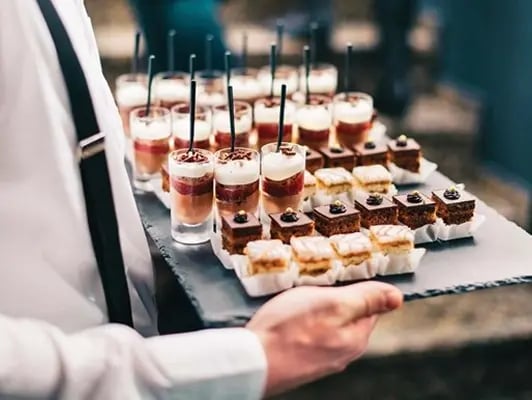 La présentation, le must du traiteur | Mayrand Entrepôt d'Alimentation