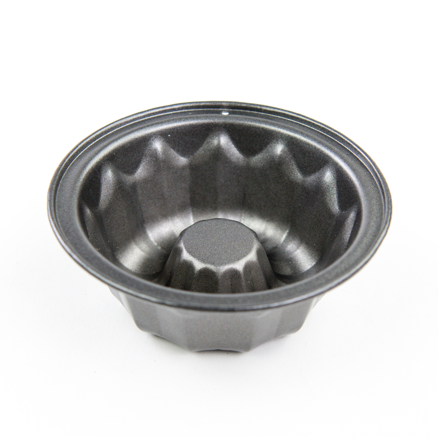4.75'' Fluted Cake Mold
