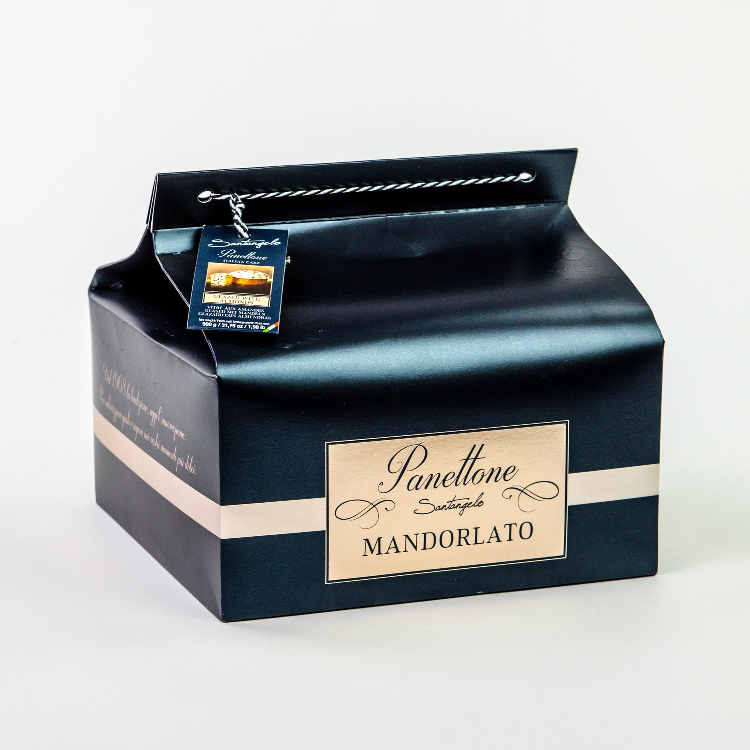Almond Panettone 900 g