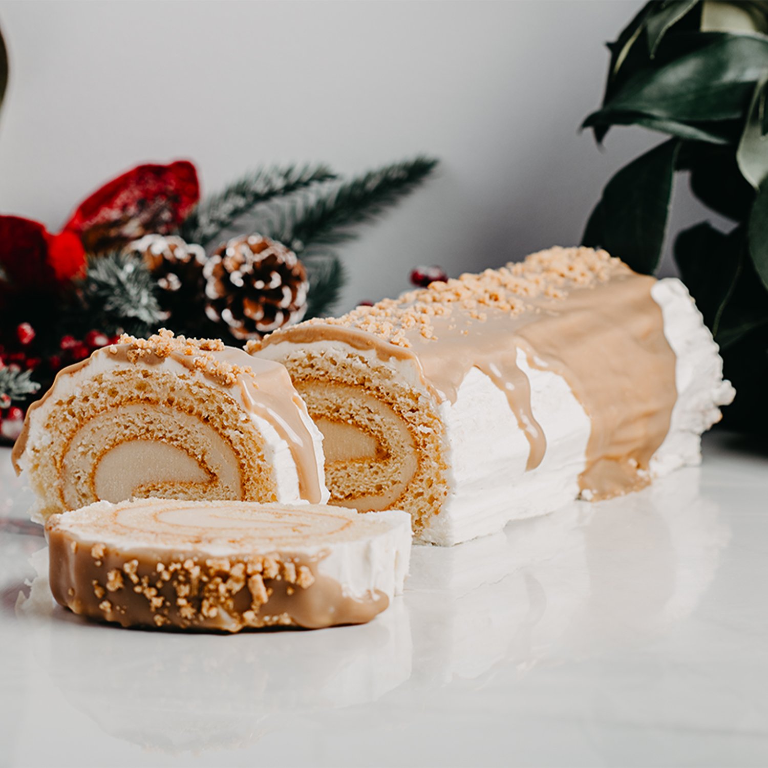 Maple & Sugar Cream Log 615 g-secondary-image