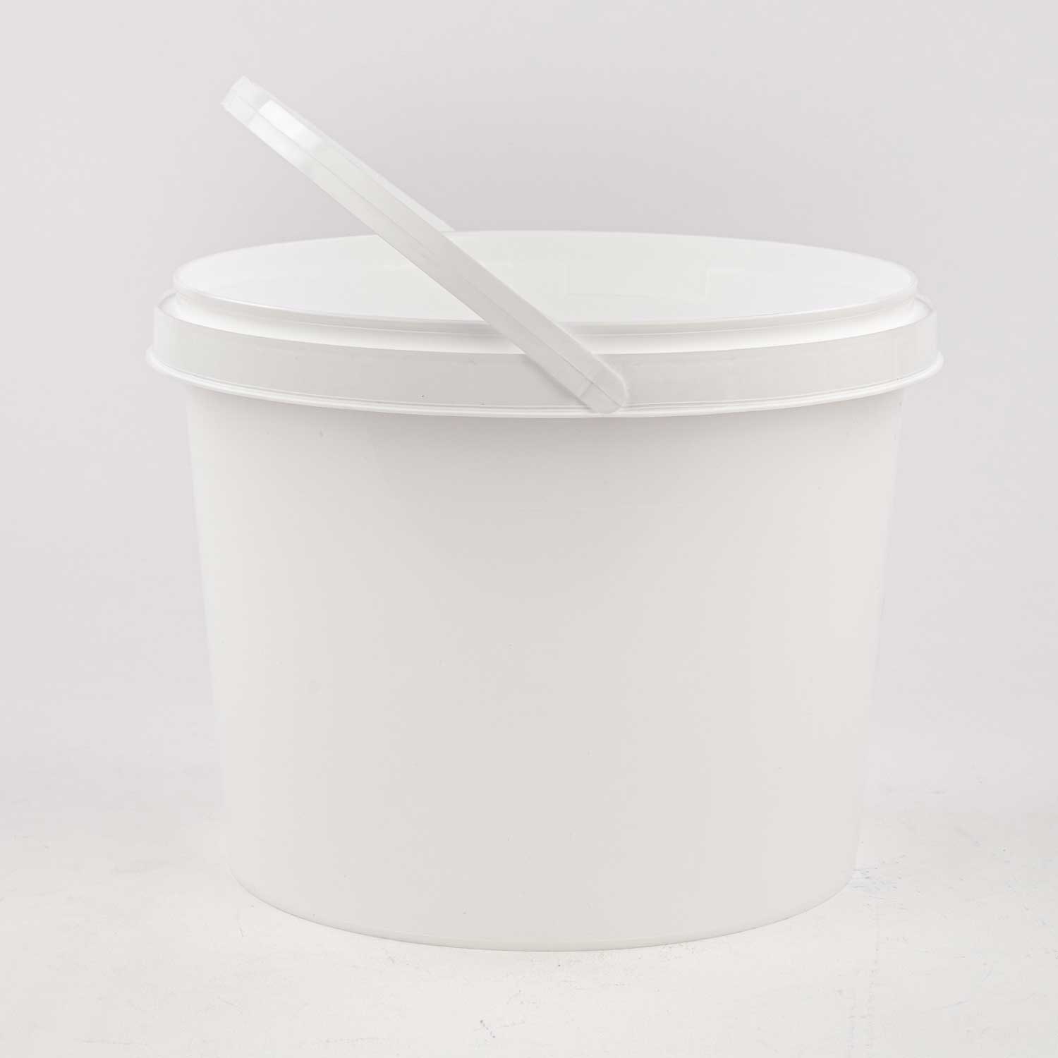 White Bucket 5 L